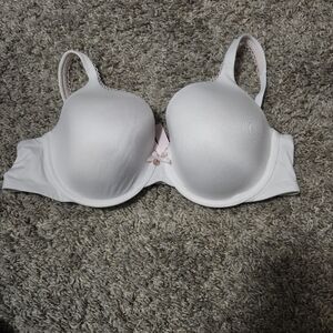 Victoria's Secret White Lined Bra